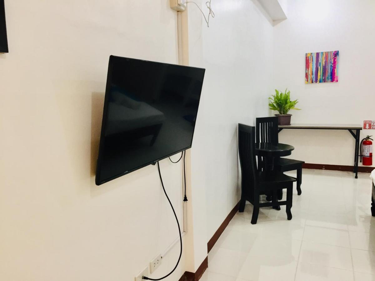 Jprime Apartelle Tuguegarao by Eksteriør bilde
