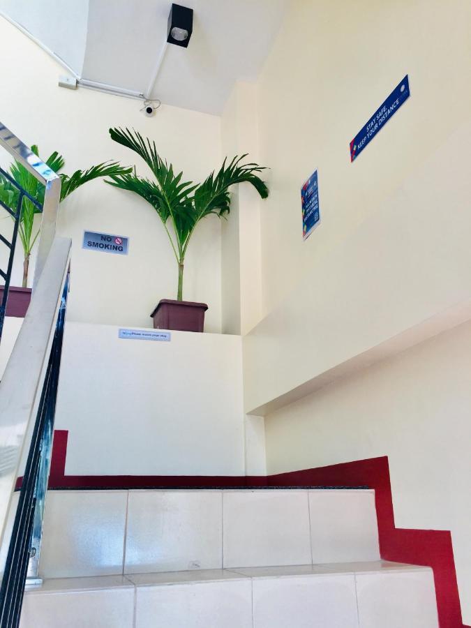 Jprime Apartelle Tuguegarao by Eksteriør bilde