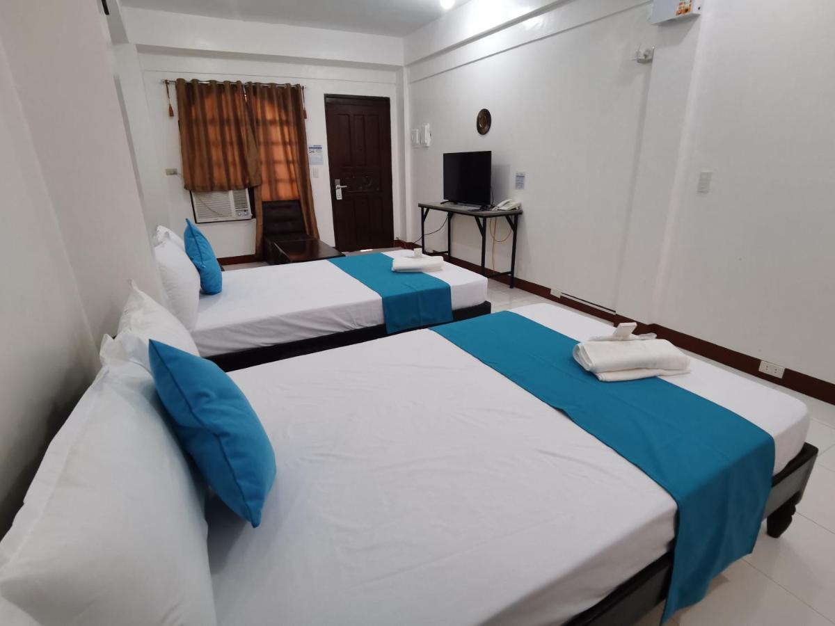 Jprime Apartelle Tuguegarao by Eksteriør bilde