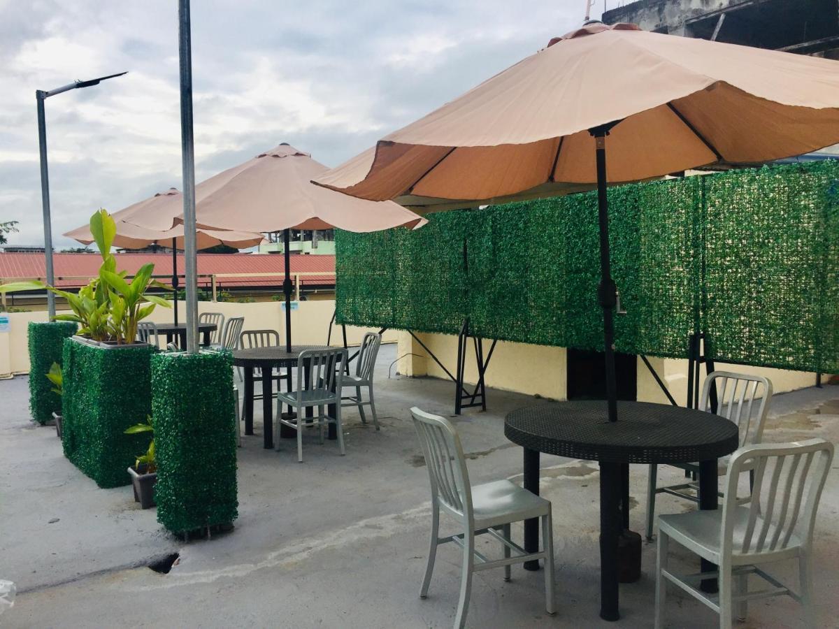 Jprime Apartelle Tuguegarao by Eksteriør bilde