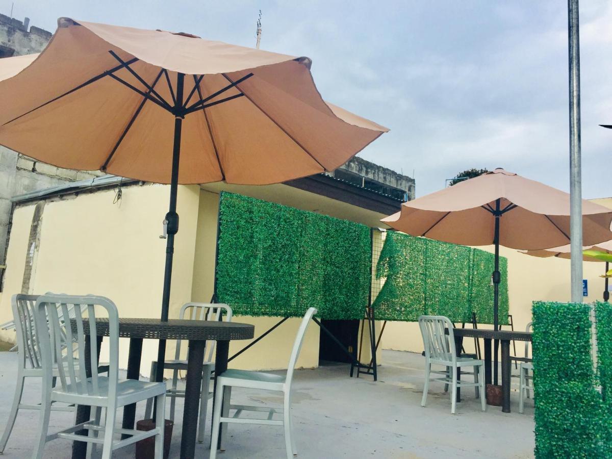 Jprime Apartelle Tuguegarao by Eksteriør bilde
