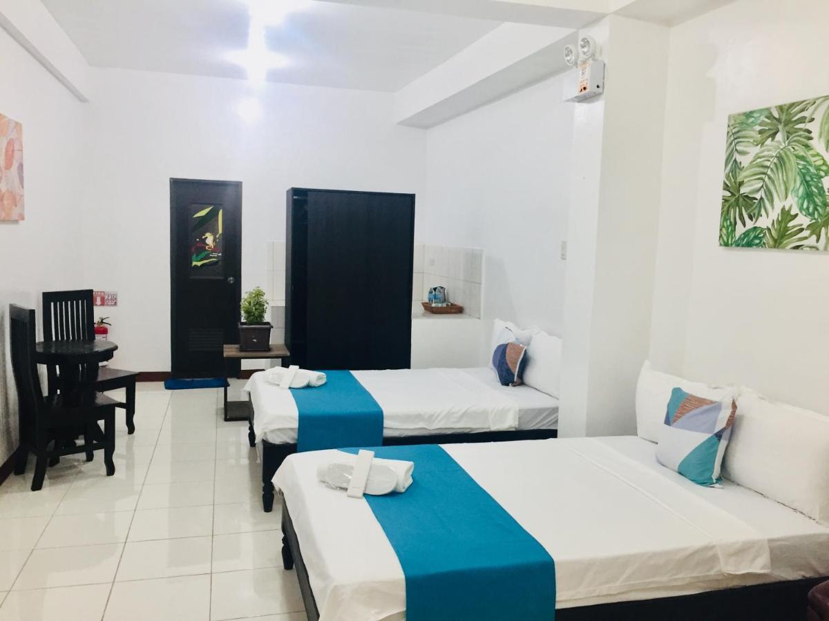 Jprime Apartelle Tuguegarao by Eksteriør bilde